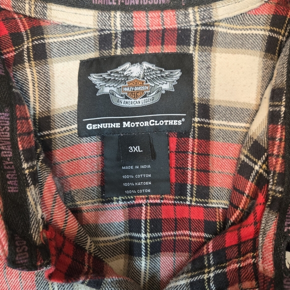 Harley-Davidson Men's Red and White Checkered Shirt - Picture 2 of 8